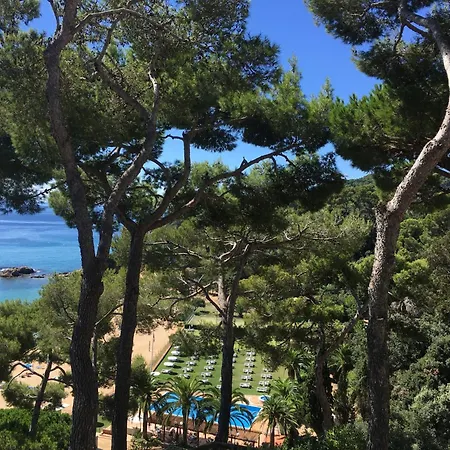 Vivalidays Elia - Fenals - Apartment Lloret de Mar