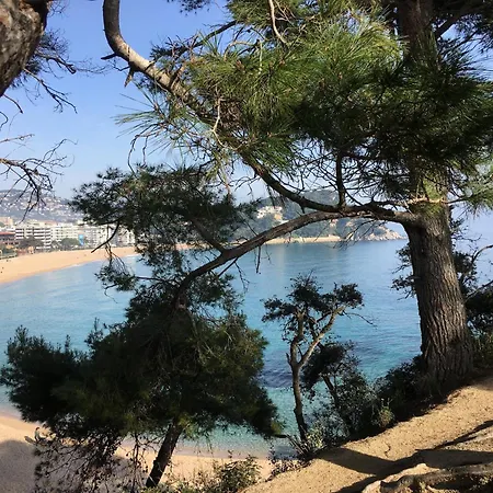 Vivalidays Elia - Fenals - * Lloret de Mar